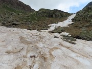 48 Pesto un bel po' di neve anche ricoperta da sabbia sahariana